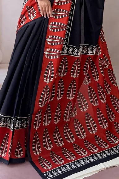 Blacky Red Pure Cotton Saree — view 2
