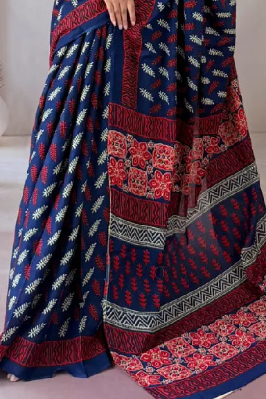 Butti Hand Block Printed Pure Cotton Saree — view 2